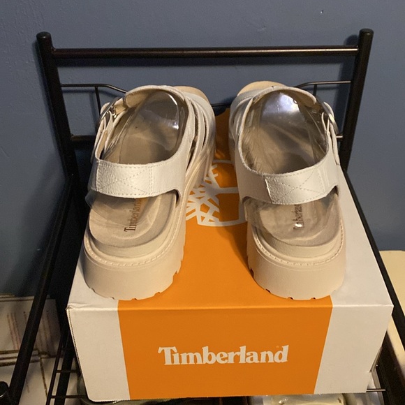 Sandals - Picture 7 of 12